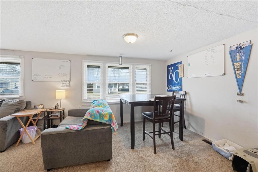 328 Walnut Avenue — photo 6
