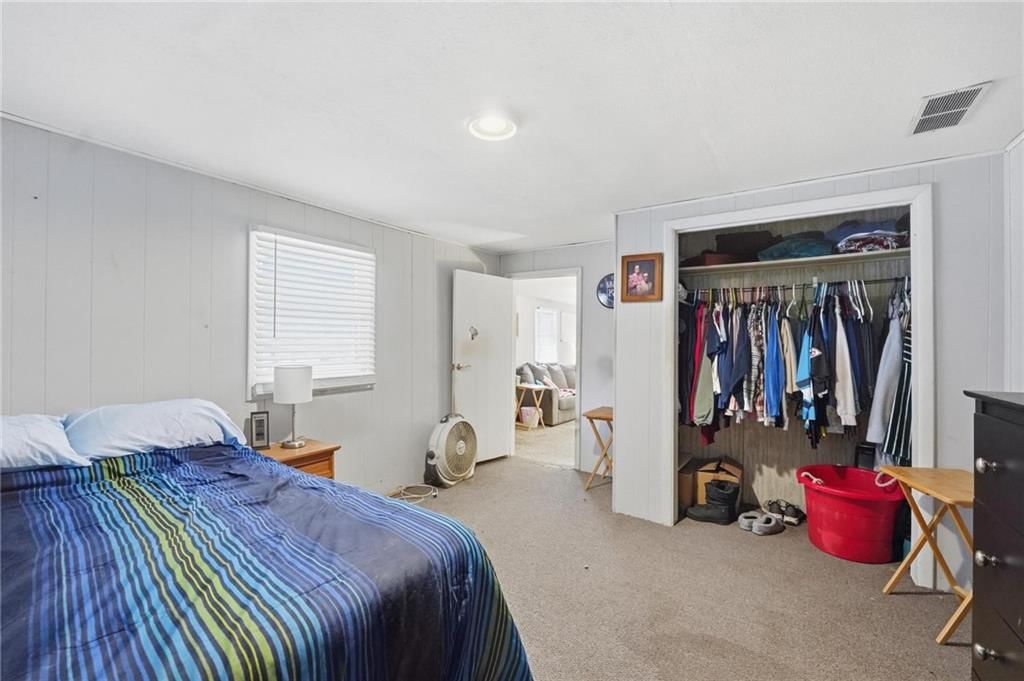 328 Walnut Avenue — photo 9