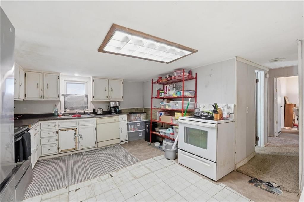 328 Walnut Avenue — photo 11