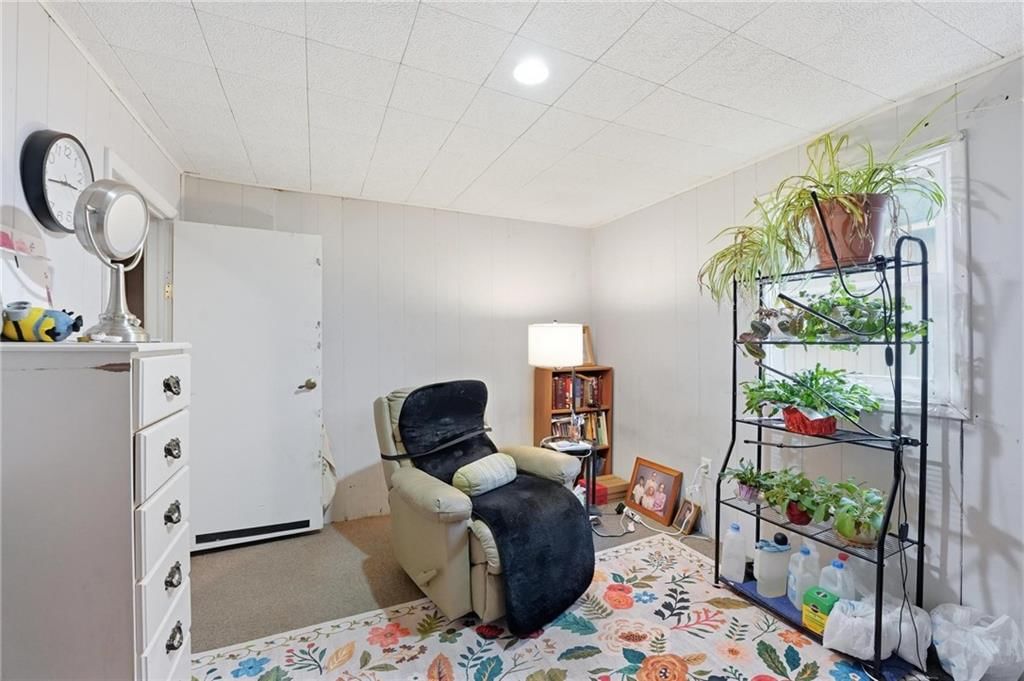 328 Walnut Avenue — photo 18
