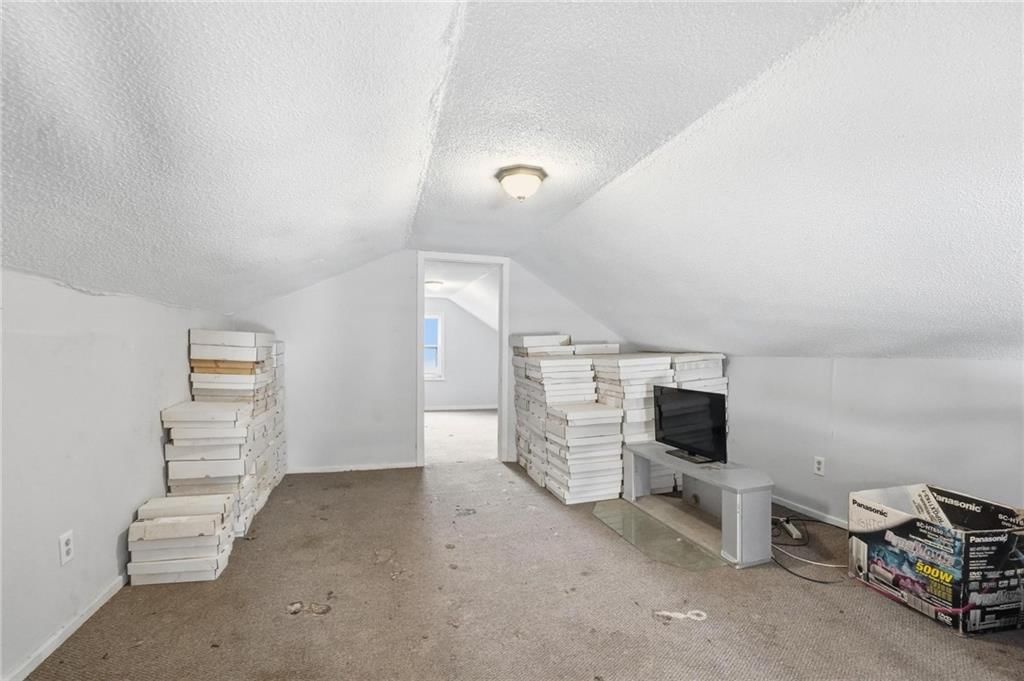 328 Walnut Avenue — photo 24