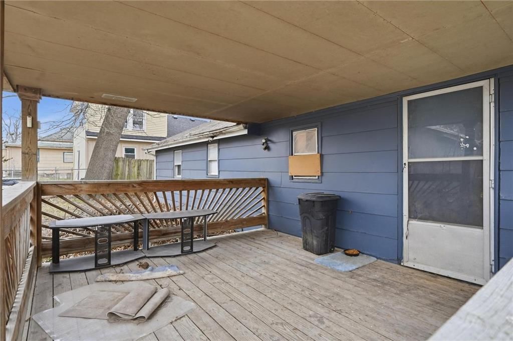 328 Walnut Avenue — photo 30