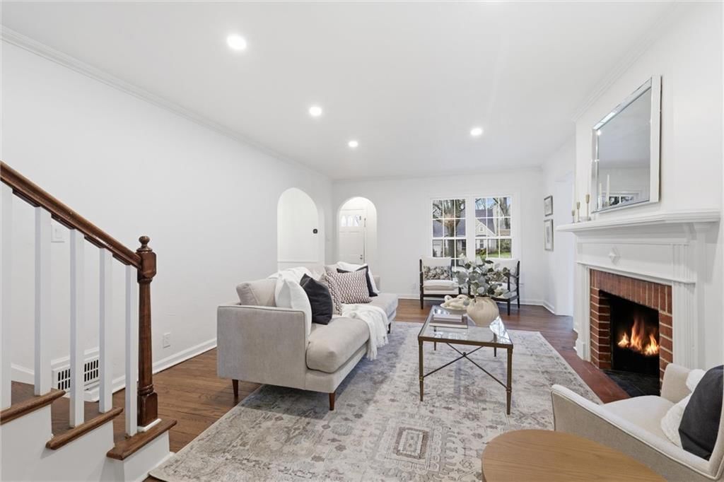 1263 W Gregory Boulevard — photo 7