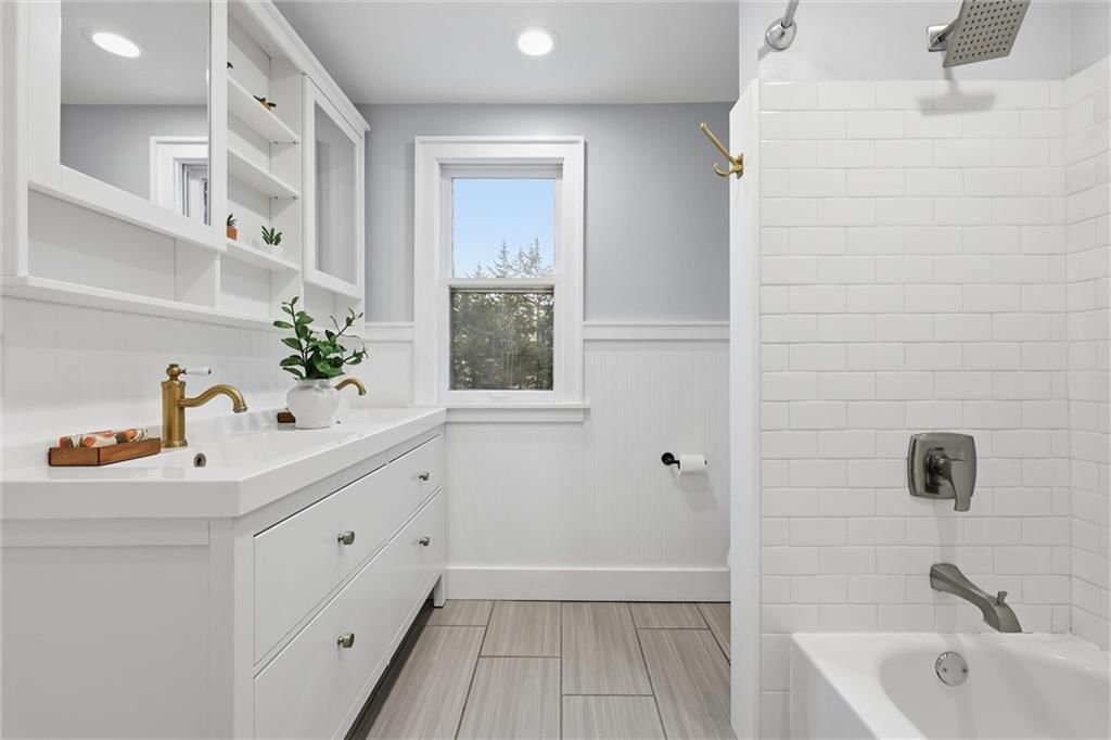 1263 W Gregory Boulevard — photo 24