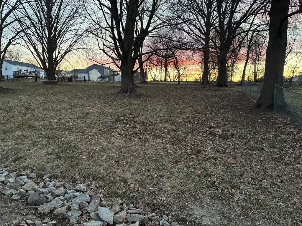1910 S Lees Summit Road — photo 23