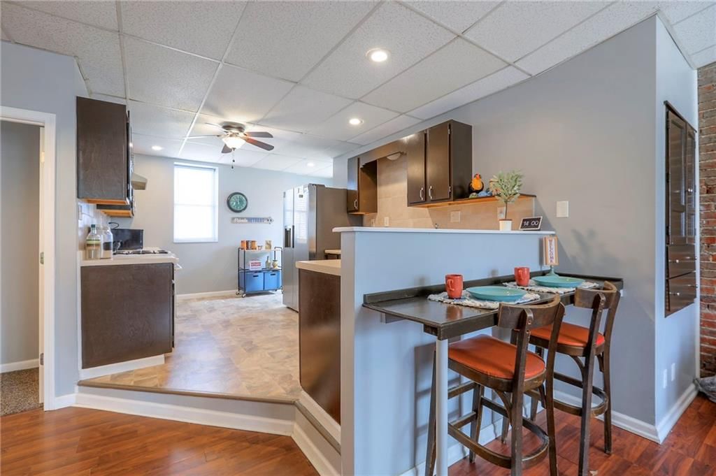 211 S Pearl Street — photo 11