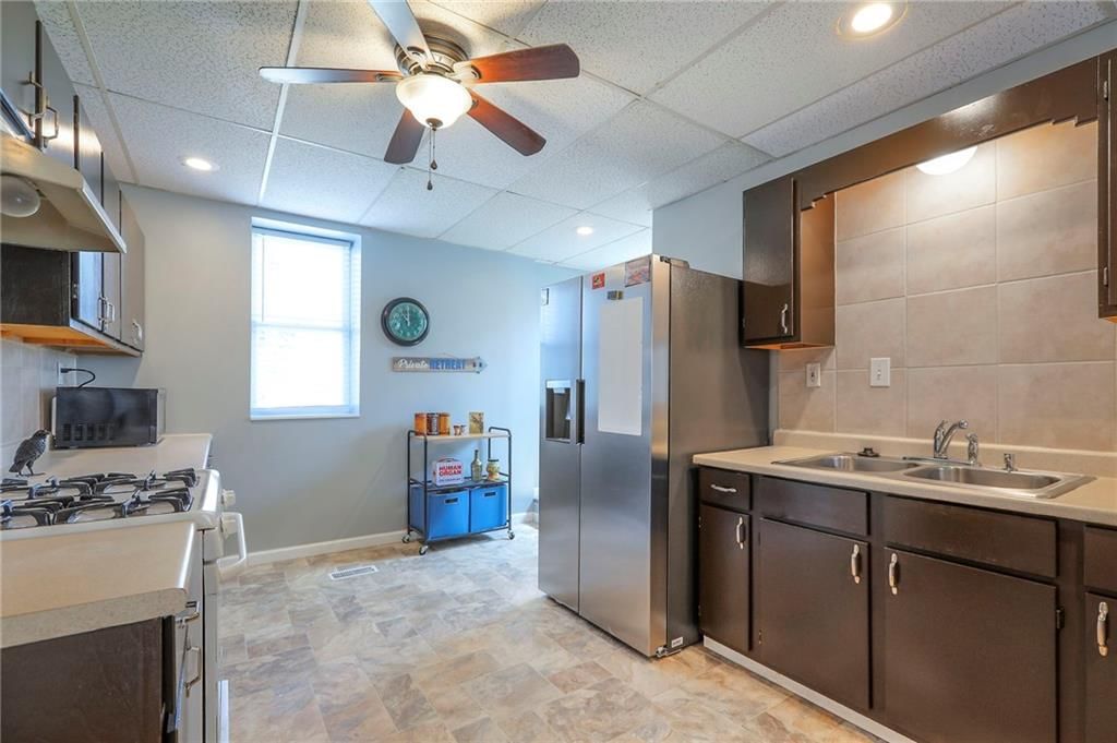 211 S Pearl Street — photo 14