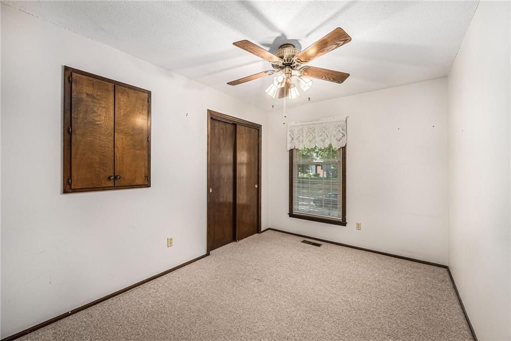 8125 NW Beaman Drive — photo 20