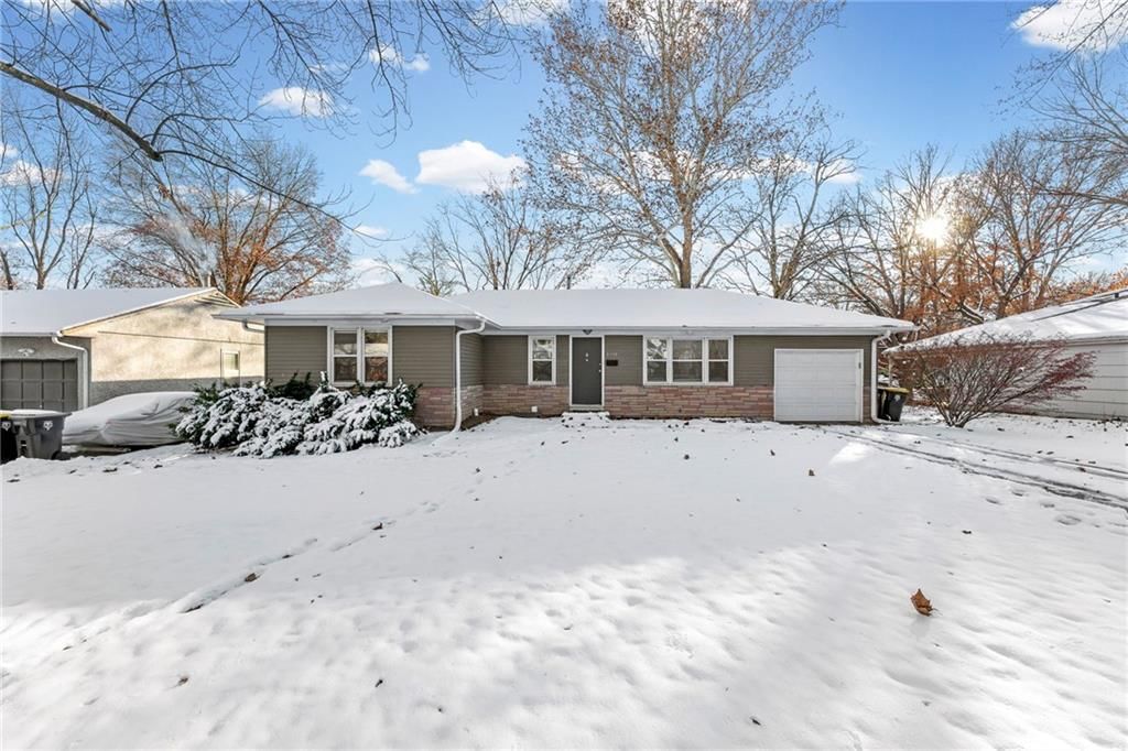 8303 E 110th Terrace, Kansas City, MO