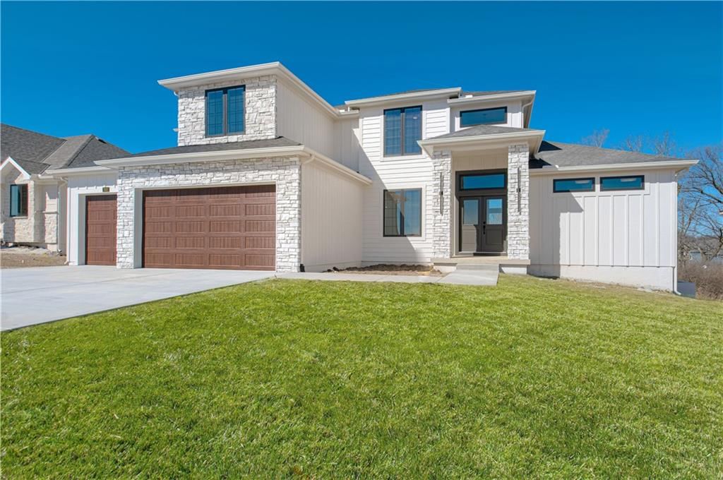 2306 Foxtail Drive — photo 3