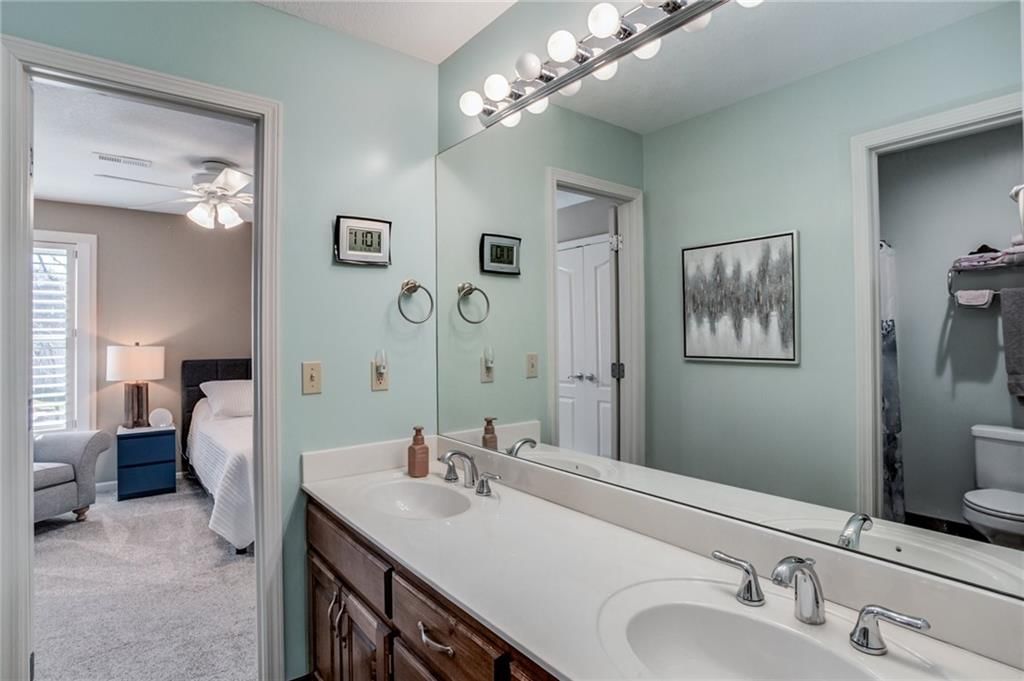 9205 Redbud Lane — photo 30