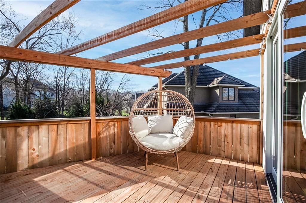 9205 Redbud Lane — photo 45