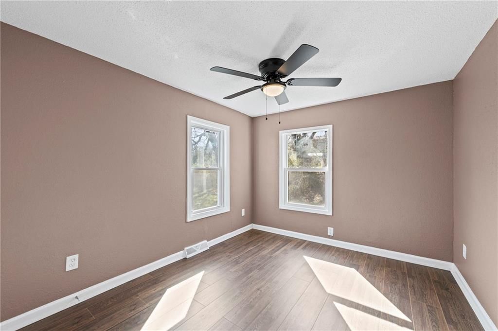 6926 College Avenue — photo 14