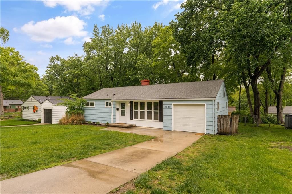 7840 Ash Street — photo 2