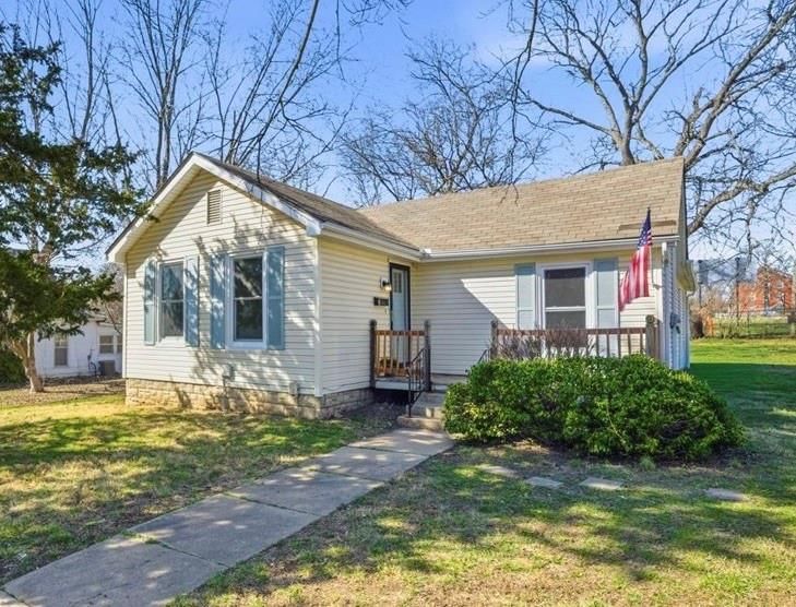 430 E Loula Street, Olathe, KS