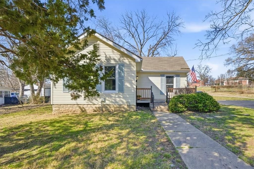 430 E Loula Street — photo 25