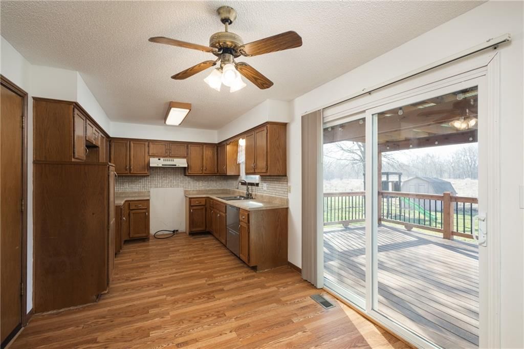 817 Stone Brook Drive — photo 6