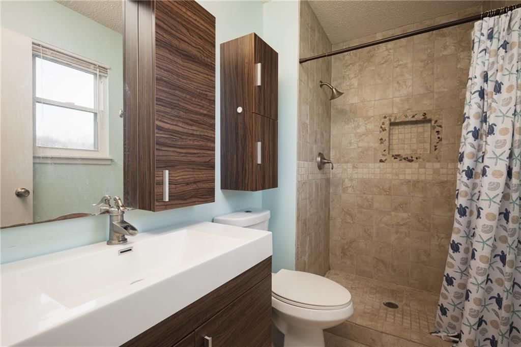 817 Stone Brook Drive — photo 12
