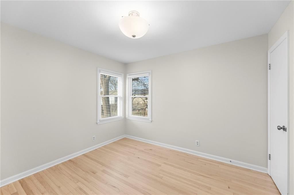 5806 Horton Street — photo 20