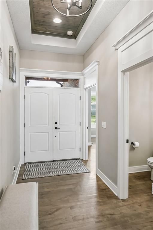 1121 SW Cheshire Drive — photo 3