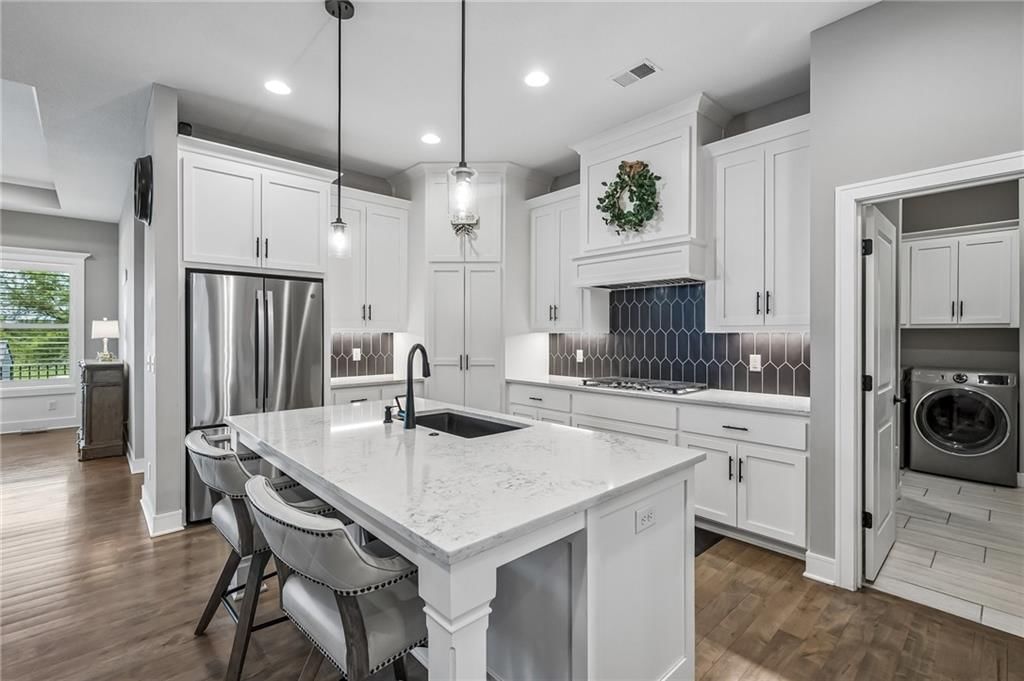 1121 SW Cheshire Drive — photo 10