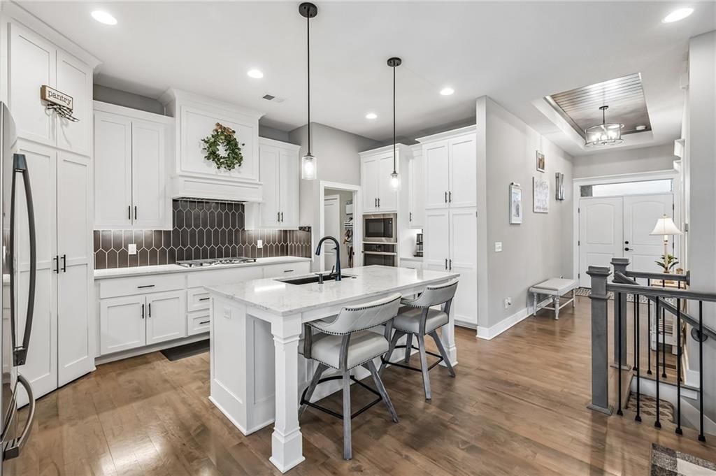 1121 SW Cheshire Drive — photo 11