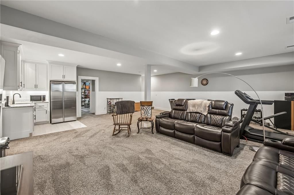 1121 SW Cheshire Drive — photo 28