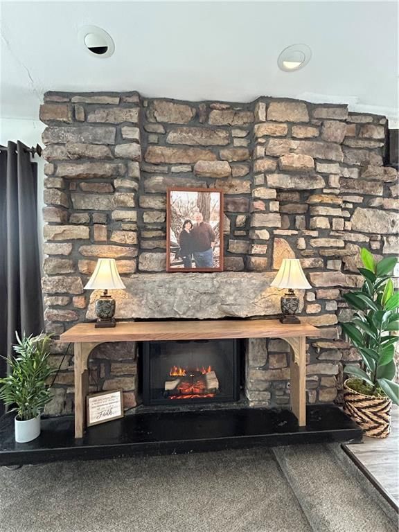 2405 S Stilwell Street — photo 4