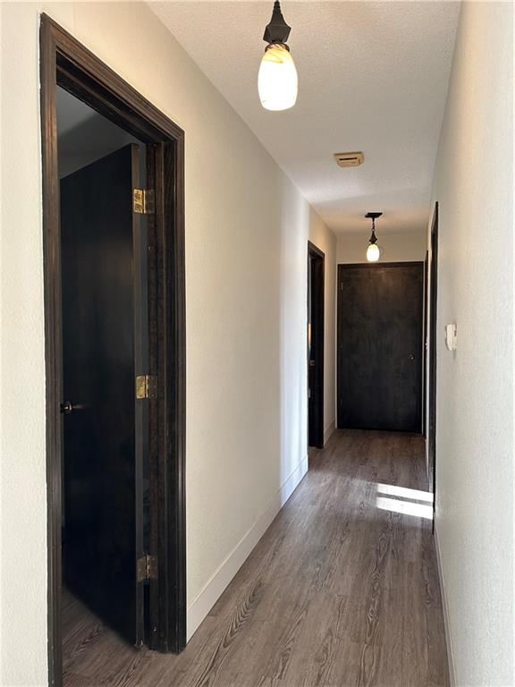 2405 S Stilwell Street — photo 19