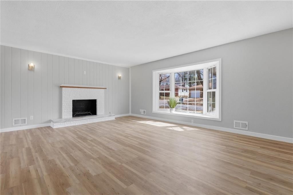 1232 OLD MANOR Road — photo 4