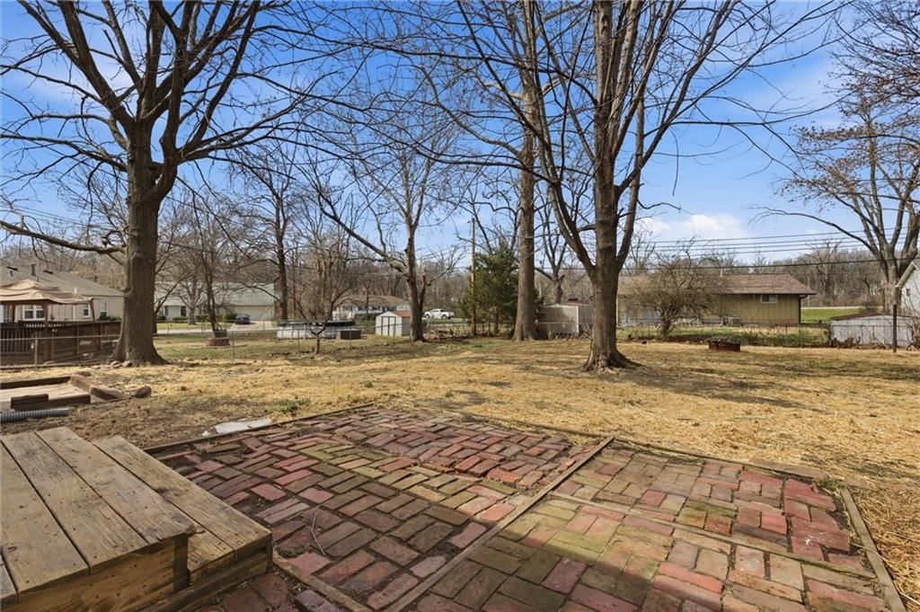 1232 OLD MANOR Road — photo 29