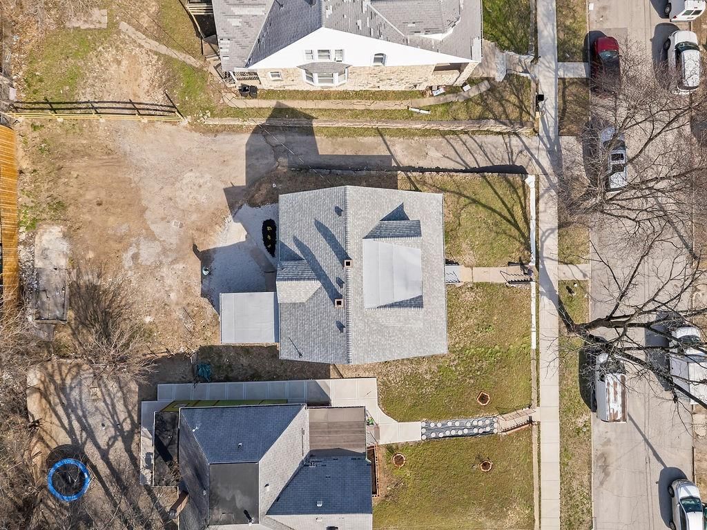 Photo 34 of 34 - 1030 Waverly Avenue, Kansas City, KS 66104