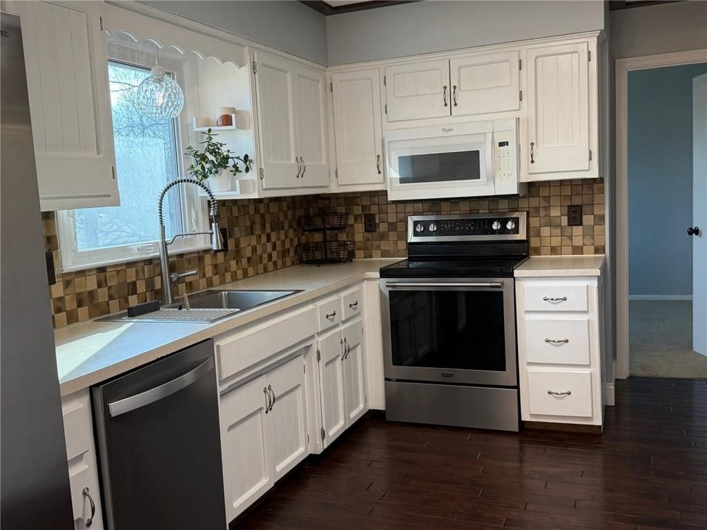 1905 NE 80th Street — photo 11