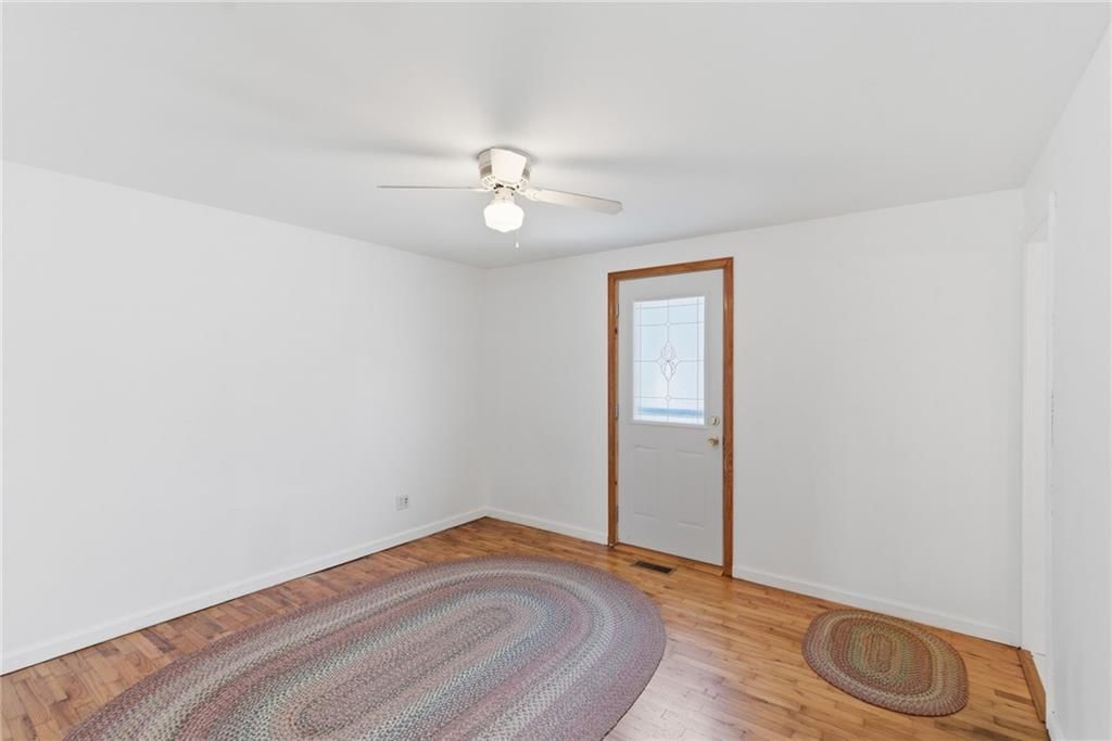 409 S Madison Street — photo 14