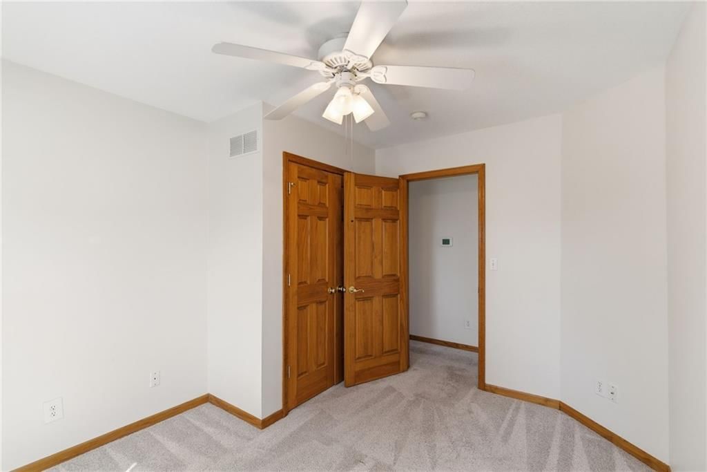 409 S Madison Street — photo 21