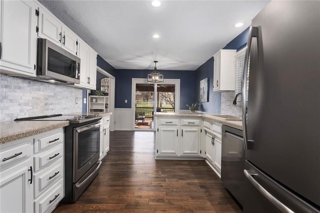 6406 OAKVIEW Street — photo 14