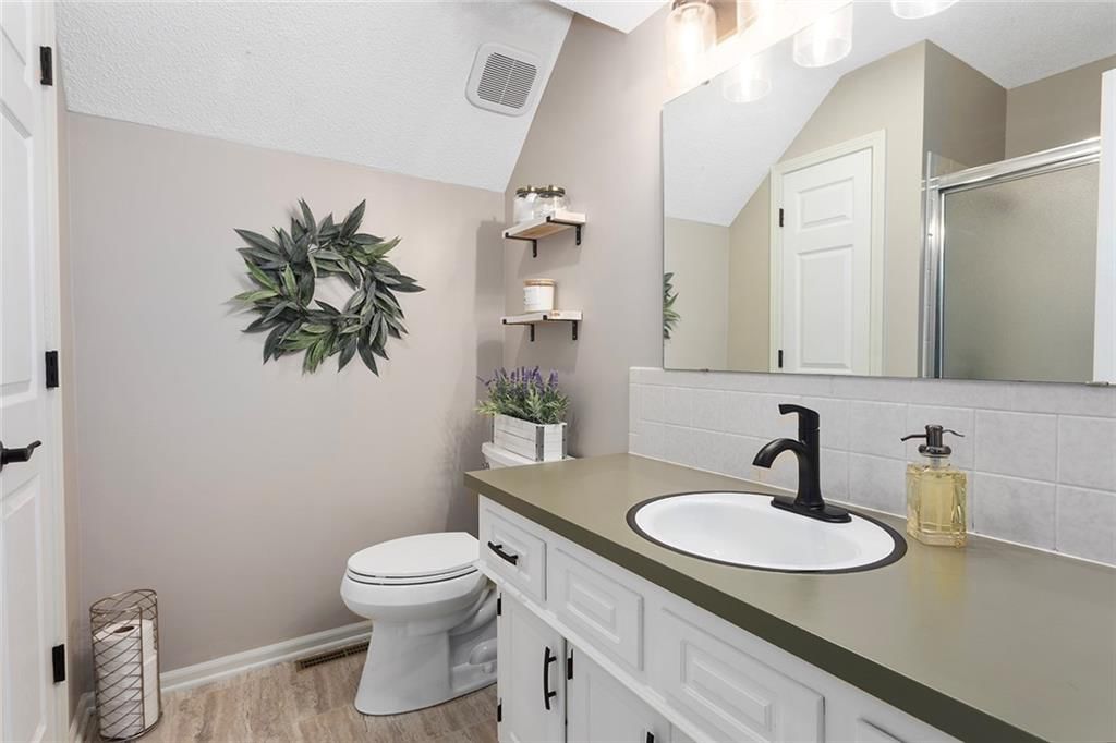 6406 OAKVIEW Street — photo 23