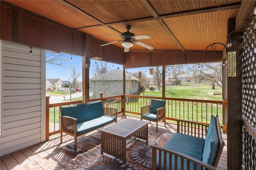 6406 OAKVIEW Street — photo 36