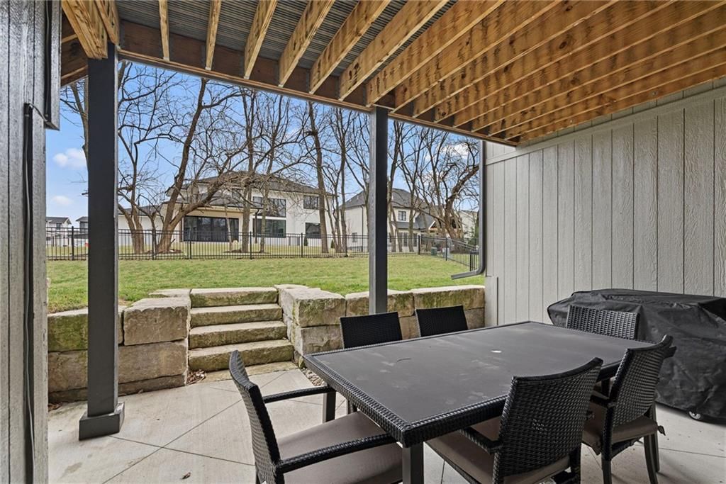 16805 Bradshaw Street — photo 32