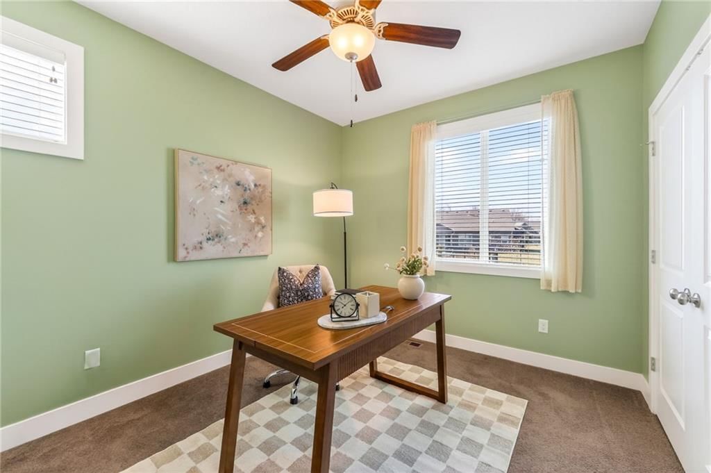 Photo 22 of 59 - 8200 N Sycamore Avenue, Kansas City, MO 64158