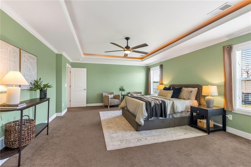 Photo 33 of 59 - 8200 N Sycamore Avenue, Kansas City, MO 64158