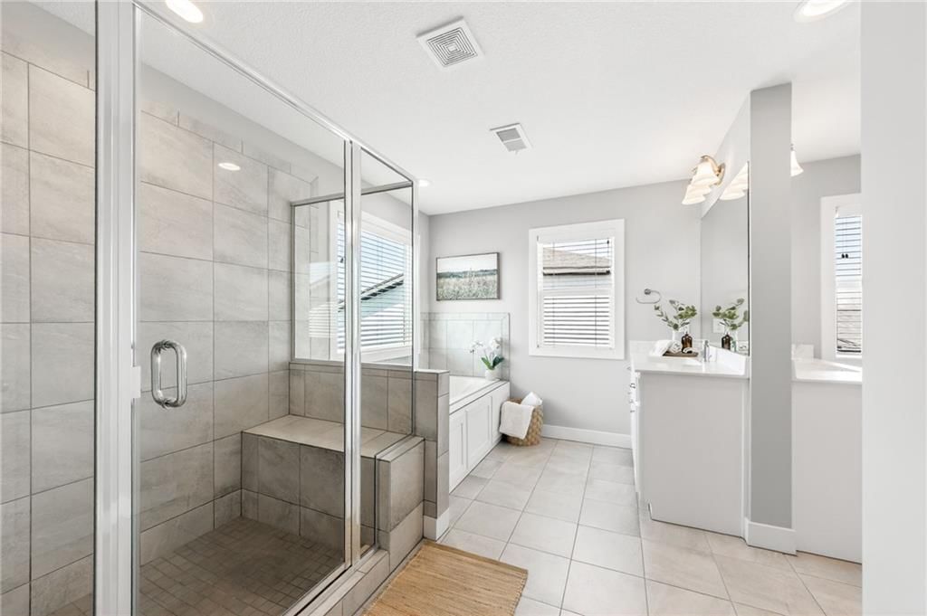 Photo 34 of 59 - 8200 N Sycamore Avenue, Kansas City, MO 64158