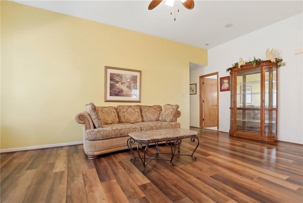 220 SW Seaside Sparrow Street — photo 10