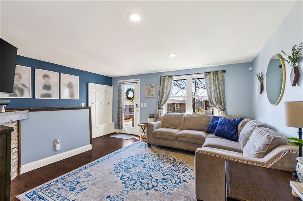 5904 NE 45th Street — photo 10