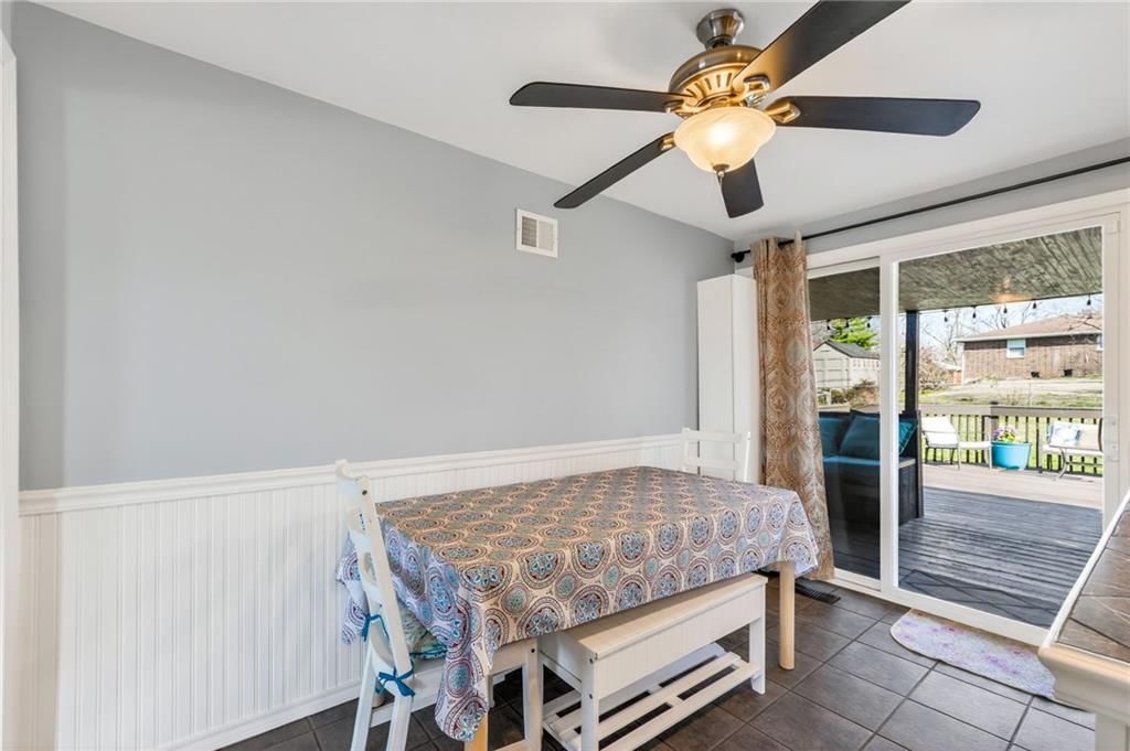 5904 NE 45th Street — photo 13