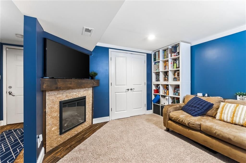 5904 NE 45th Street — photo 24