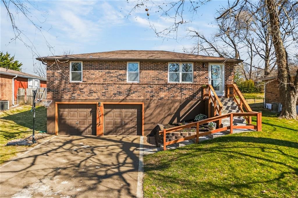 5904 NE 45th Street — photo 29