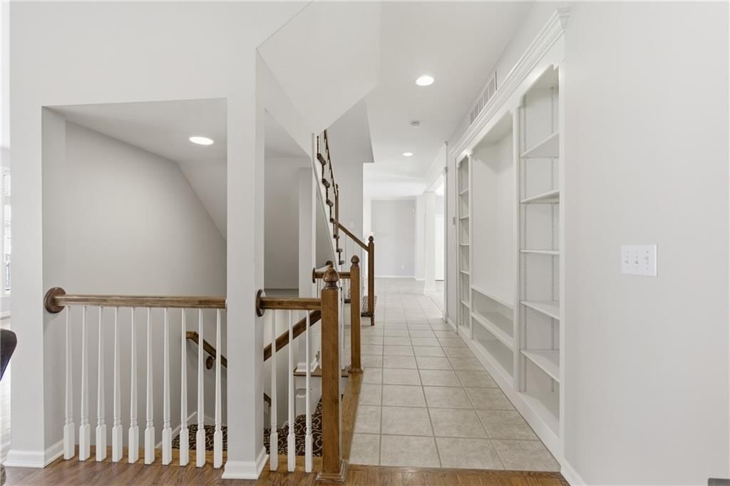 21516 W 99th Street — photo 15