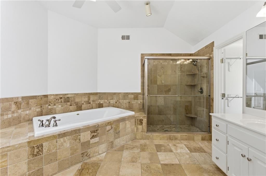 21516 W 99th Street — photo 33