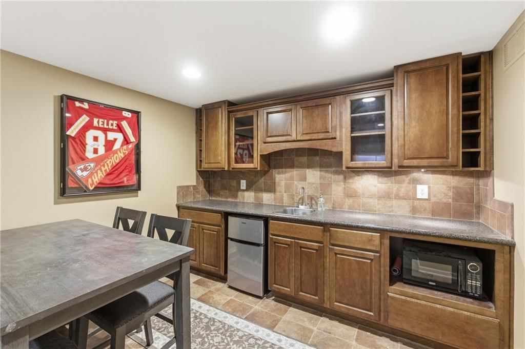 21516 W 99th Street — photo 43